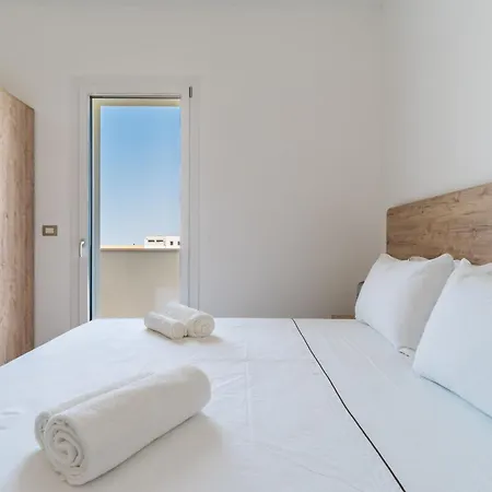 Le Scuderie 7 Apartment *